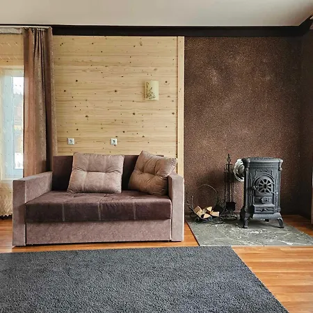 Apartment симфонія біля річки чан Skole